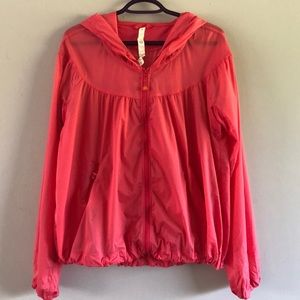 Lululemon light rain jacket